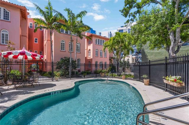 1221 N PALM AVENUE 203, Sarasota, FL 34236