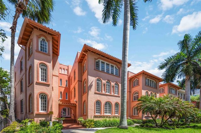 1221 N PALM AVENUE 203, Sarasota, FL 34236