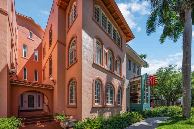 1221 N PALM AVENUE 203, Sarasota, FL 34236