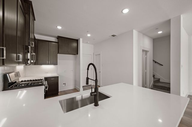 1404 Solterra Boulevard, Mesquite, TX 75180