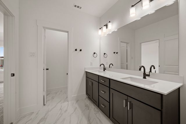 1404 Solterra Boulevard, Mesquite, TX 75180