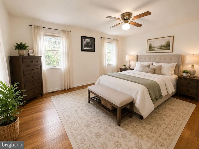 46 SUNSET VIEW DR, Glen Mills, PA 19342
