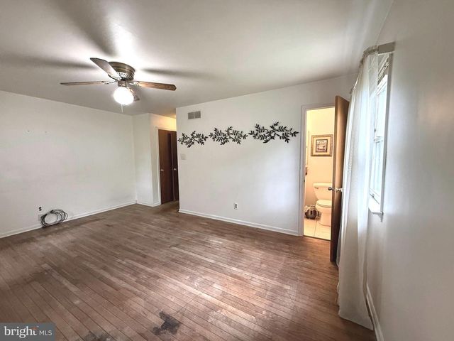 46 SUNSET VIEW DR, Glen Mills, PA 19342