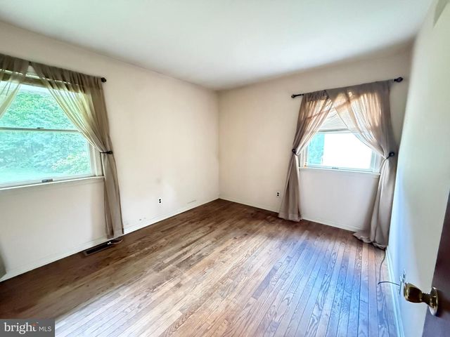 46 SUNSET VIEW DR, Glen Mills, PA 19342