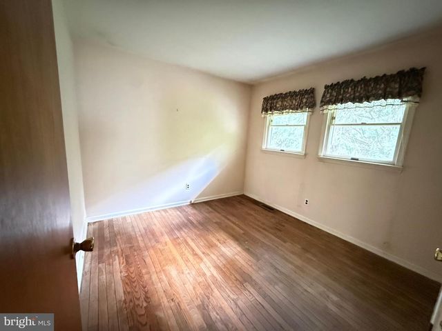 46 SUNSET VIEW DR, Glen Mills, PA 19342