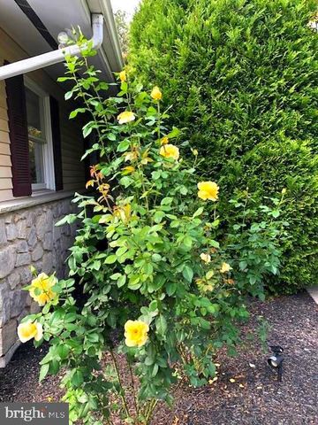 46 SUNSET VIEW DR, Glen Mills, PA 19342
