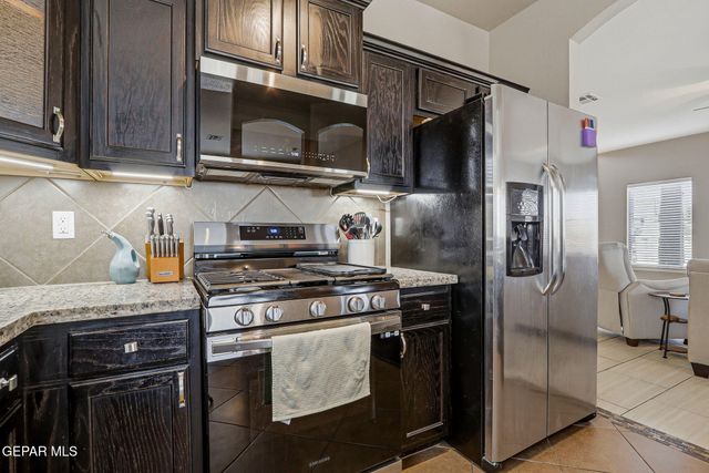 12984 COZY COVE Avenue, El Paso, TX 79938