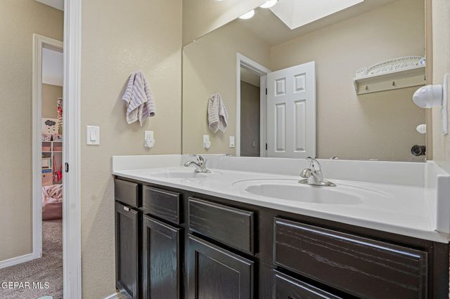 12984 COZY COVE Avenue, El Paso, TX 79938