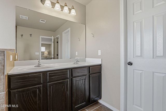 12984 COZY COVE Avenue, El Paso, TX 79938