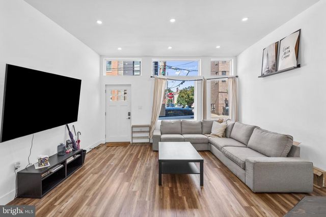 715 N 4TH ST, Philadelphia, PA 19123