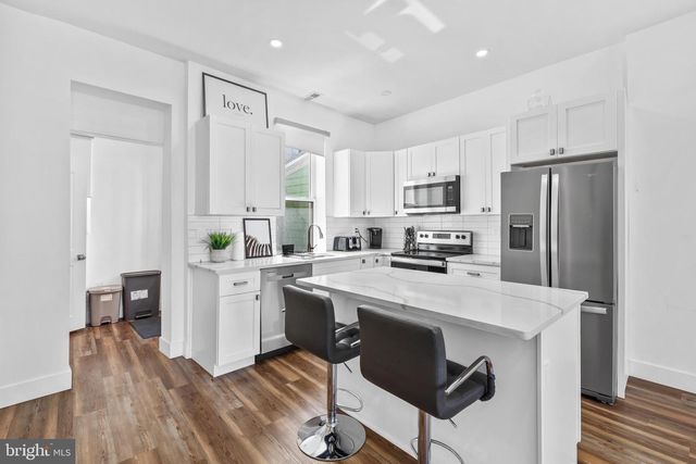 715 N 4TH ST, Philadelphia, PA 19123