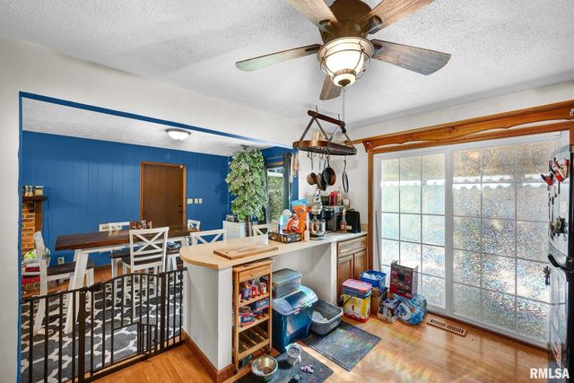 5839 N ANDOVER Court, Peoria, IL 61615