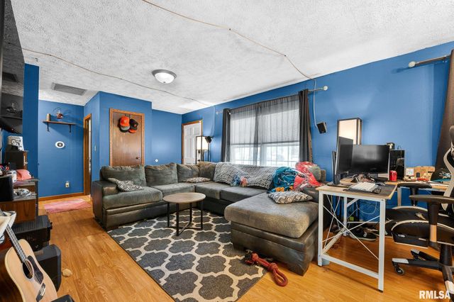 5839 N ANDOVER Court, Peoria, IL 61615