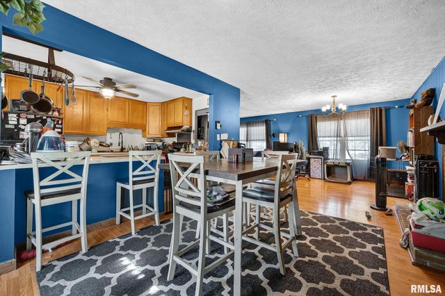 5839 N ANDOVER Court, Peoria, IL 61615
