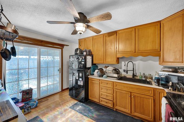 5839 N ANDOVER Court, Peoria, IL 61615