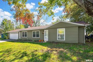 5839 N ANDOVER Court, Peoria, IL 61615