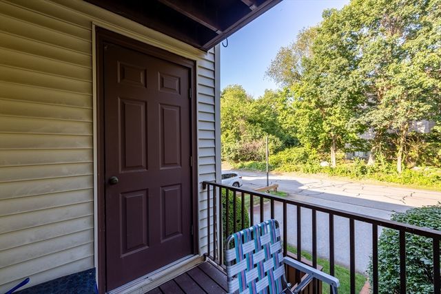 189 Littleton Rd 10, Chelmsford, MA 01824