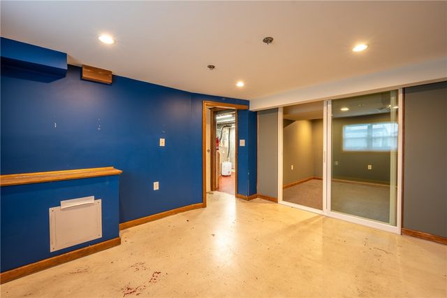 14 Easy St, Latrobe, PA 15650