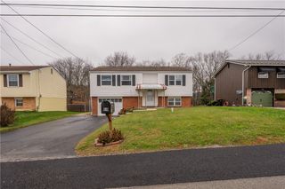 14 Easy St, Latrobe, PA 15650