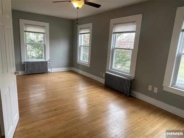 10 Grand Avenue 2, Montvale, NJ 07645