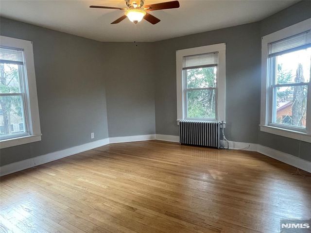 10 Grand Avenue 2, Montvale, NJ 07645