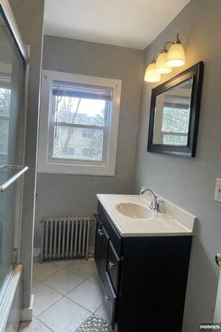 10 Grand Avenue 2, Montvale, NJ 07645