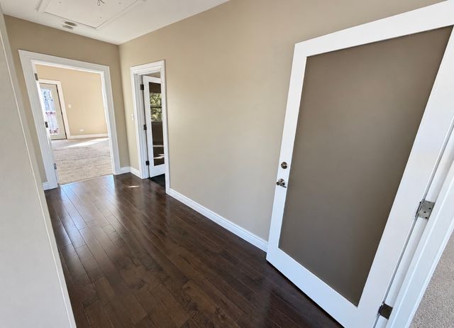 9601 S Winston Avenue, Chicago, IL 60643