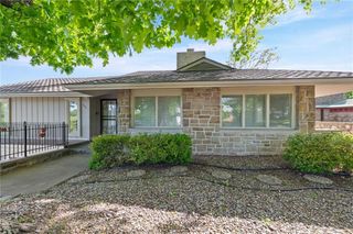 3630 N Briarcliff Road, Kansas City, MO 64116
