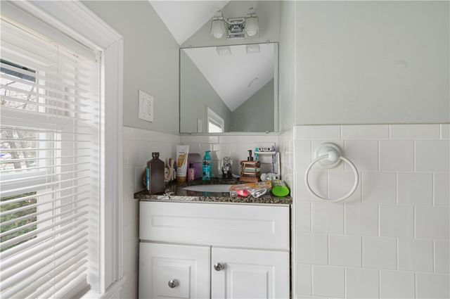 21 Woodside Avenue, West Warwick, RI 02893