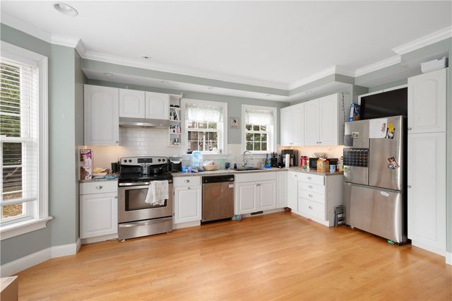 21 Woodside Avenue, West Warwick, RI 02893