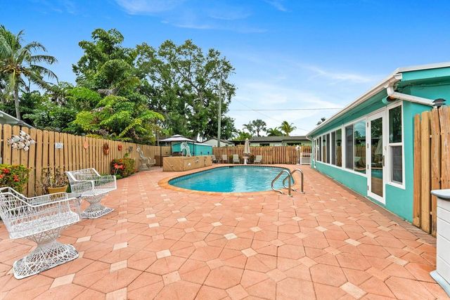 2625 NW 3rd Avenue, Wilton Manors, FL 33311