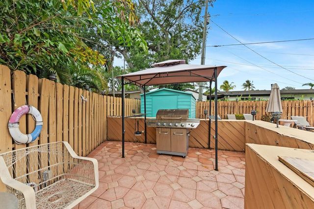 2625 NW 3rd Avenue, Wilton Manors, FL 33311