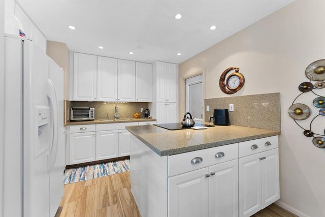 2625 NW 3rd Avenue, Wilton Manors, FL 33311