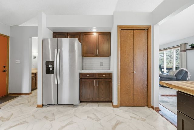 417 NW Greenwood Street, Ankeny, IA 50023