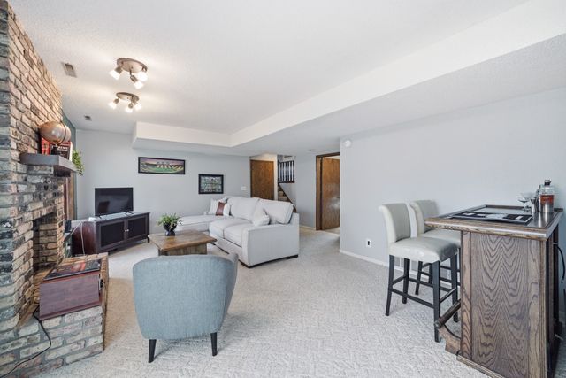 417 NW Greenwood Street, Ankeny, IA 50023