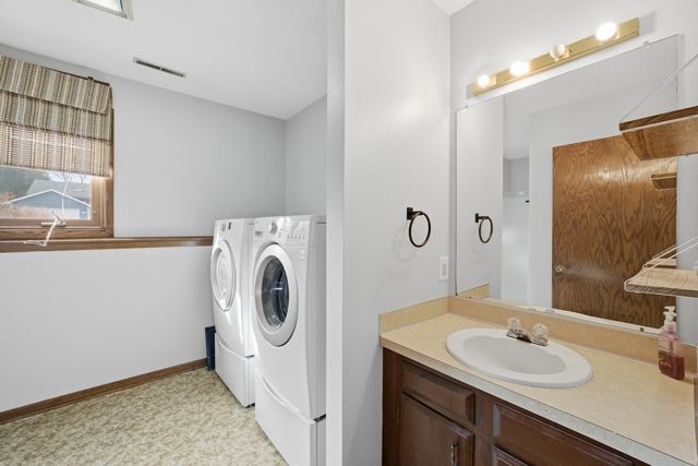 417 NW Greenwood Street, Ankeny, IA 50023