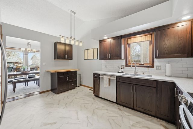 417 NW Greenwood Street, Ankeny, IA 50023