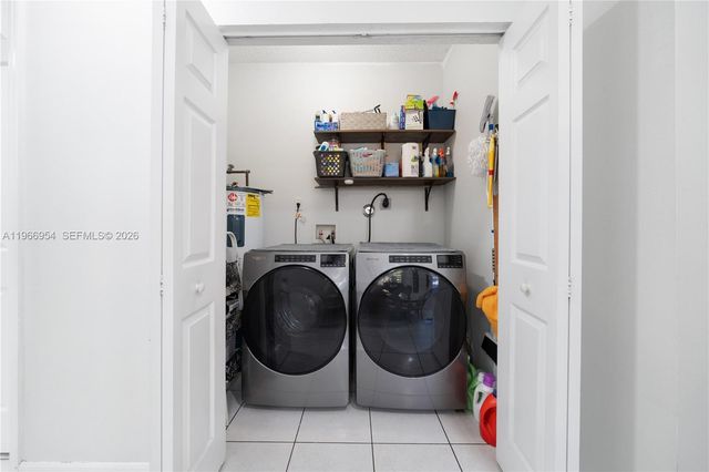 4217 NE 22nd Dr, Homestead, FL 33033