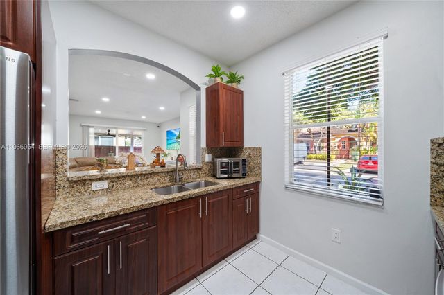 4217 NE 22nd Dr, Homestead, FL 33033