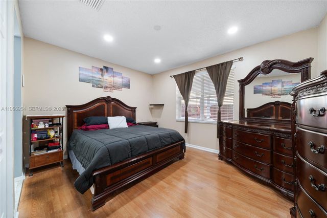 4217 NE 22nd Dr, Homestead, FL 33033