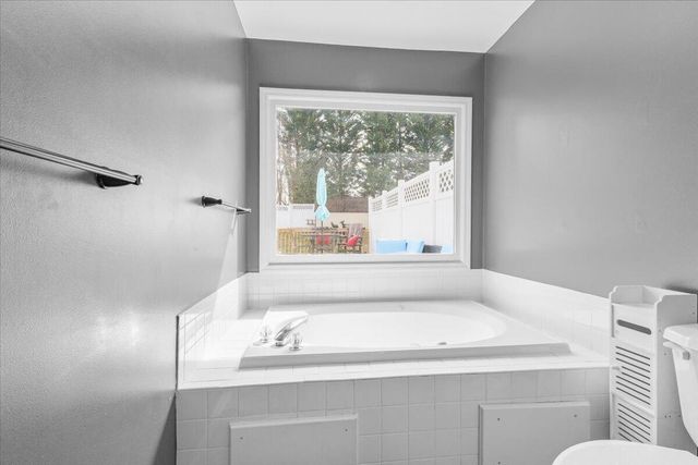 1500 Ashley DR, Salem, VA 24153