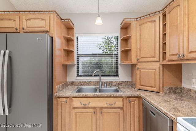 2326 Skywind Circle, Melbourne, FL 32935