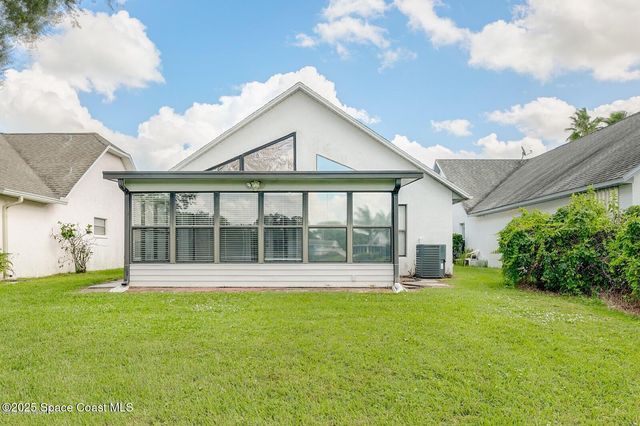 2326 Skywind Circle, Melbourne, FL 32935