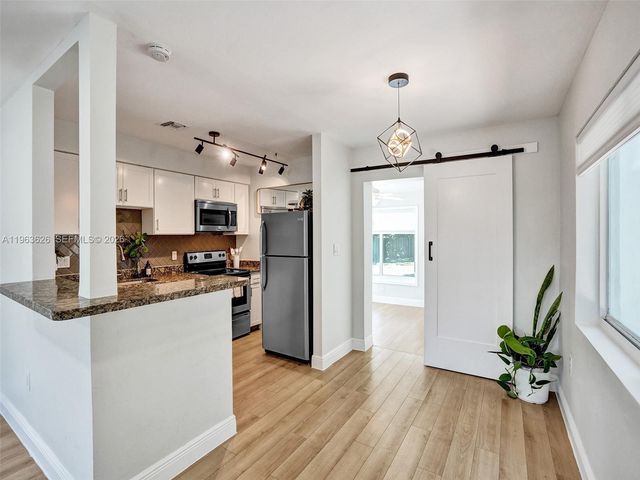 1713 NE 15th Ave, Fort Lauderdale, FL 33305