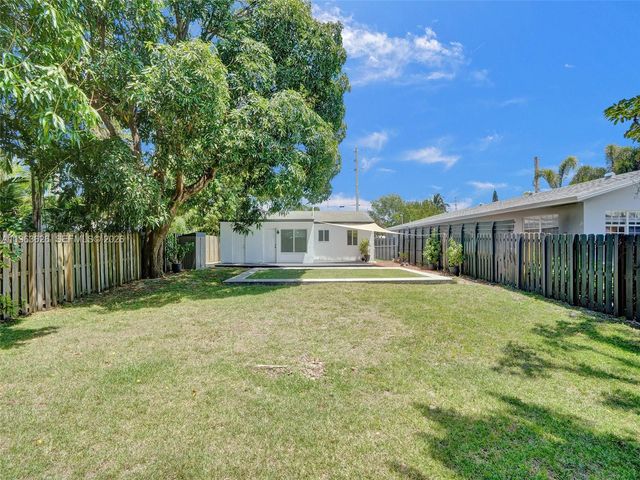 1713 NE 15th Ave, Fort Lauderdale, FL 33305