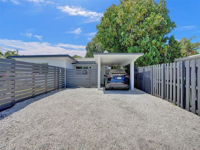 1713 NE 15th Ave, Fort Lauderdale, FL 33305