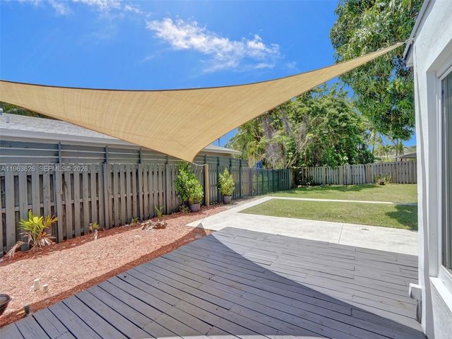 1713 NE 15th Ave, Fort Lauderdale, FL 33305