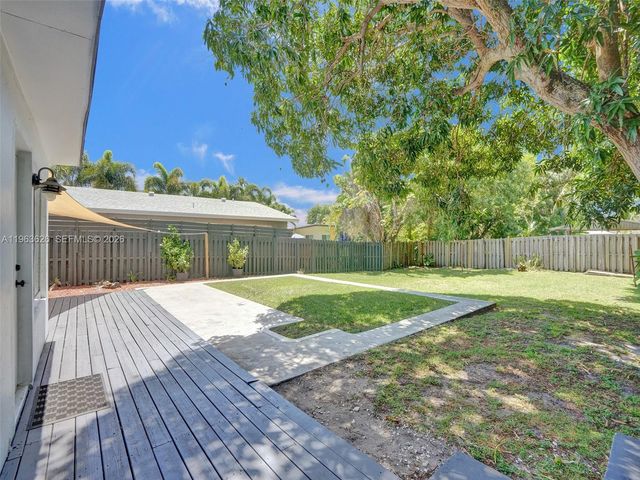 1713 NE 15th Ave, Fort Lauderdale, FL 33305