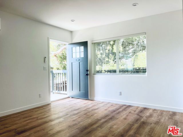 285 W Montecito Avenue G, Sierra Madre, CA 91024