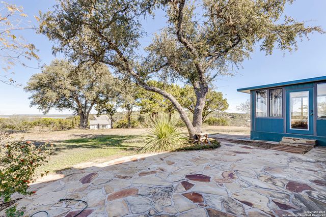 2454 Island View, Canyon Lake, TX 78133